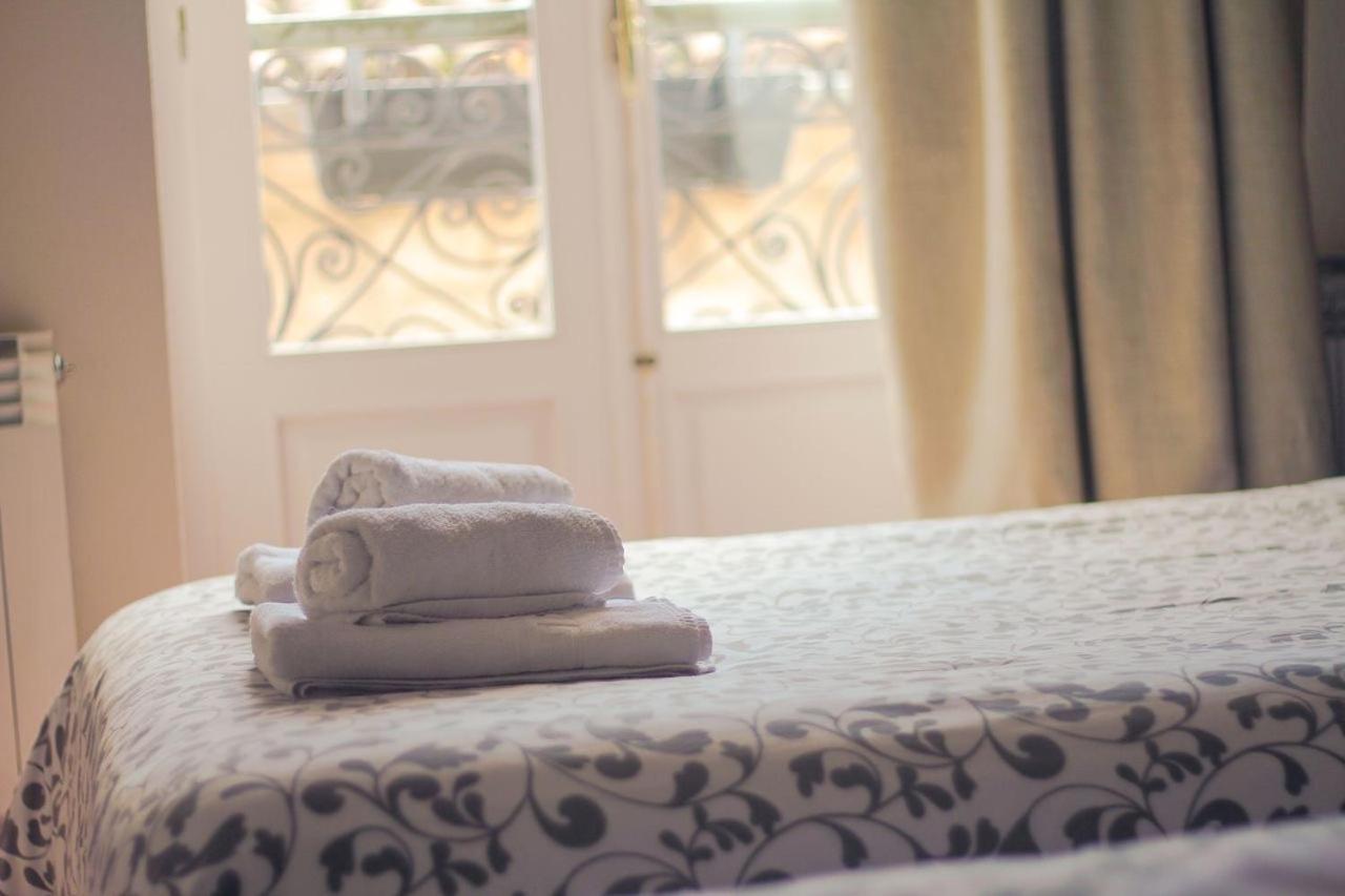 Atuaire Home Gran Vivienda En Centro Historico San Lorenzo บูร์โกส ภายนอก รูปภาพ