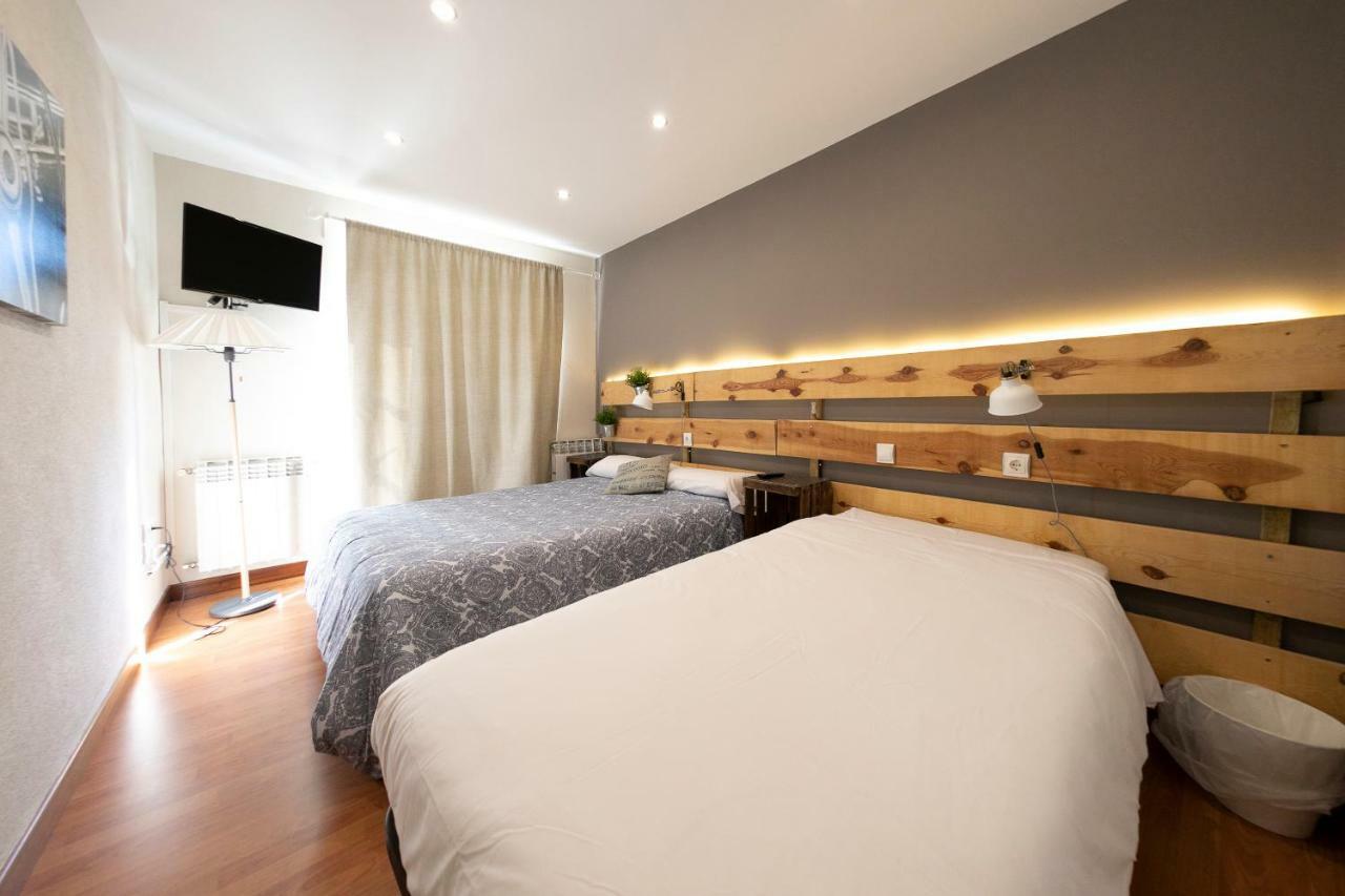 Atuaire Home Gran Vivienda En Centro Historico San Lorenzo บูร์โกส ภายนอก รูปภาพ